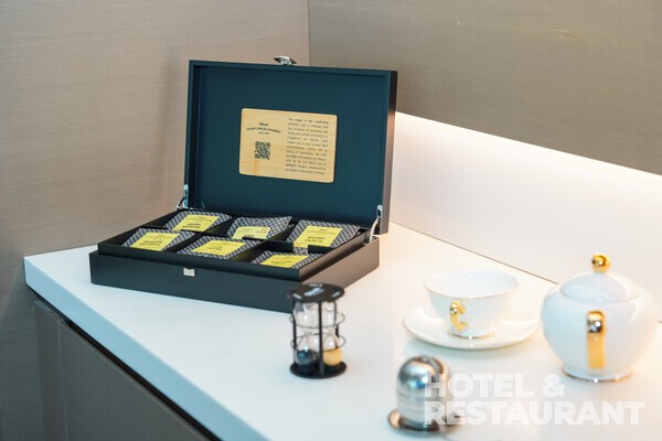 검증 슬롯사이트의 프리미엄 티 컬렉션, Silver Jubilee Gourmet