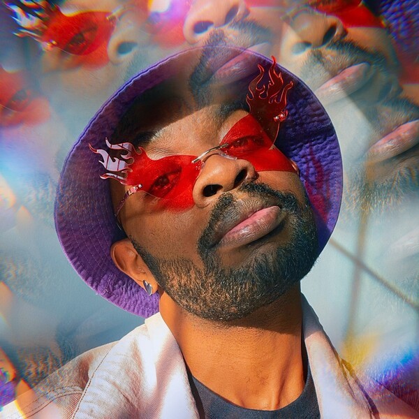 폴 옥타비어스와 함께 롤라팔루자에서 패션 화보 촬영하기