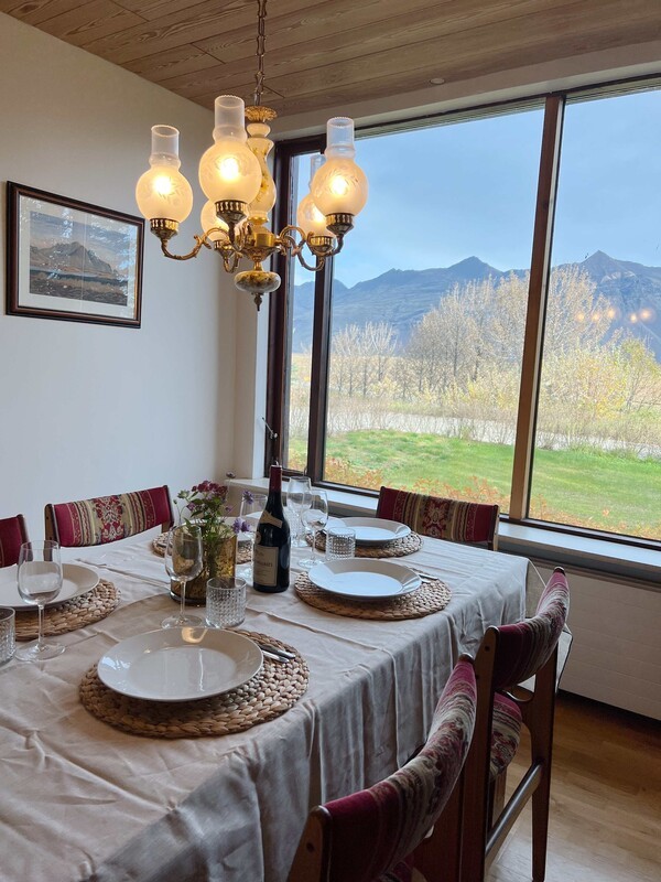 호픈_ 하우스 위드 매지컬 가든 & 선룸 하우스