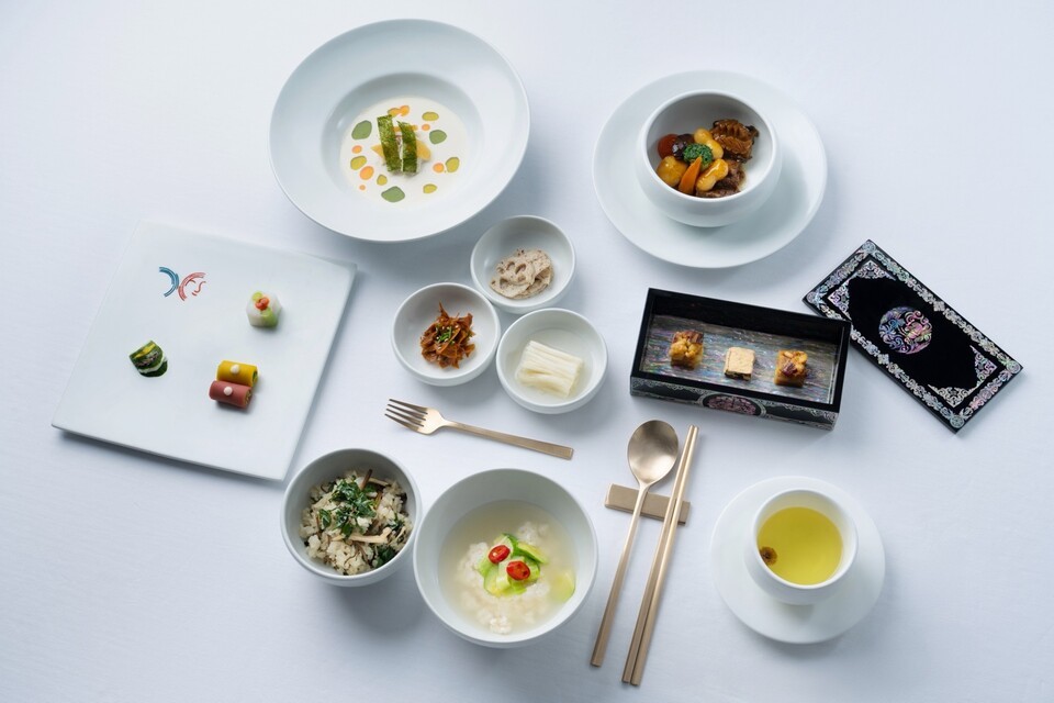 롯데던파 온 슬롯앤리조트가 준비한 던파 온 슬롯 정상회의 만찬 메뉴