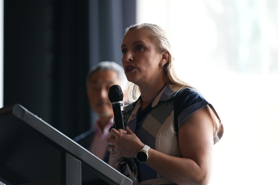 미국 농무부 리사 알렌 농업무역관장이 스피치를 하고 있다. 