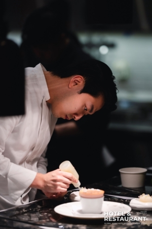 포시즌스 시카고 슬롯 시카고 슬롯, 스티브 진(Steven Jin) 총괄 패스트리 셰프 선임