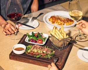 안다즈 티 카페 슬롯 머신 버그 강남, ‘바이츠 앤 블리스’ 패키지 출시