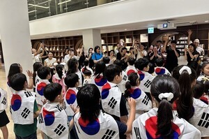 부산 야간관광 3년 새 6배 성장... 26만 6000명 찾은 '나이트 페스타'